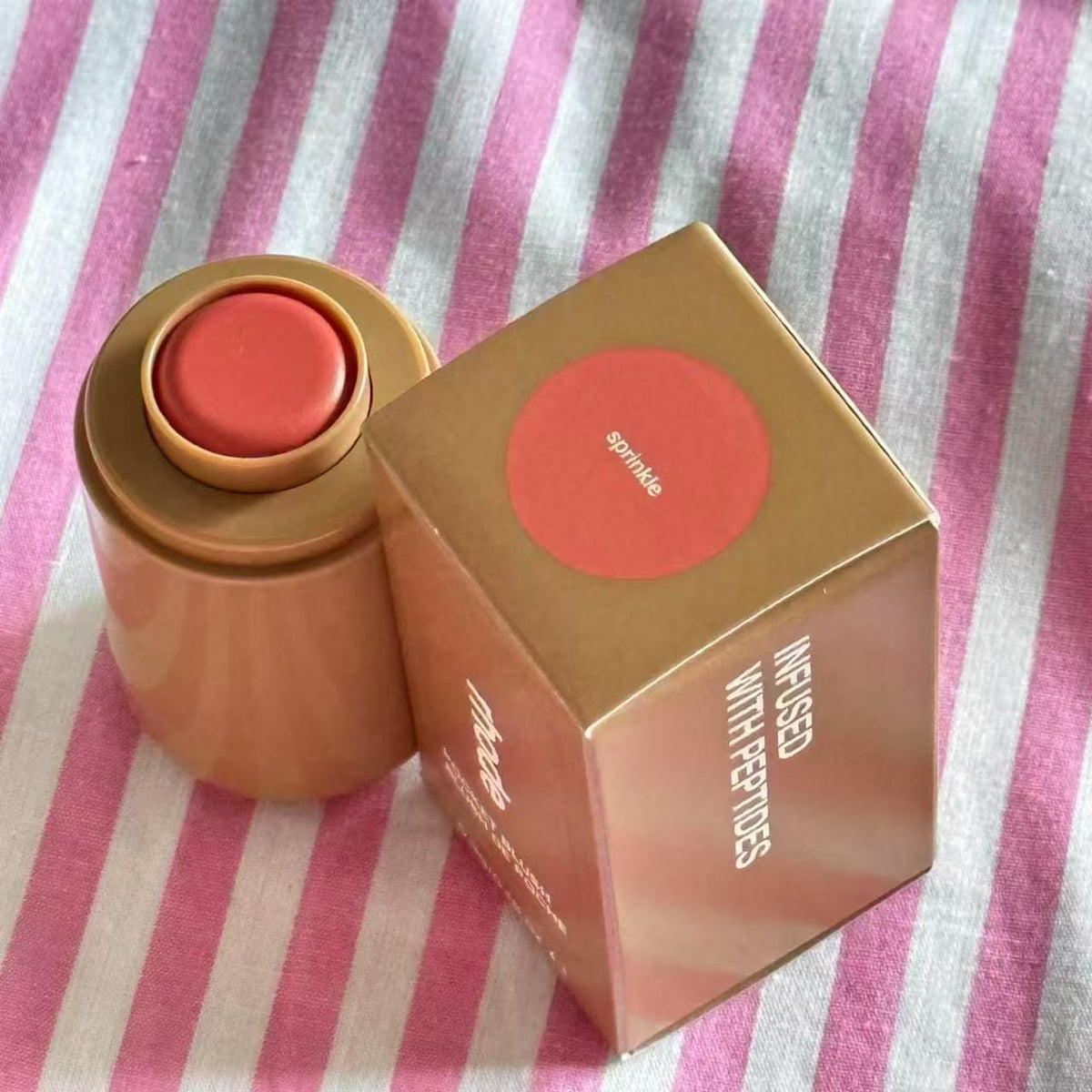 Dual-Use Blush Stick for Lips and Cheeks